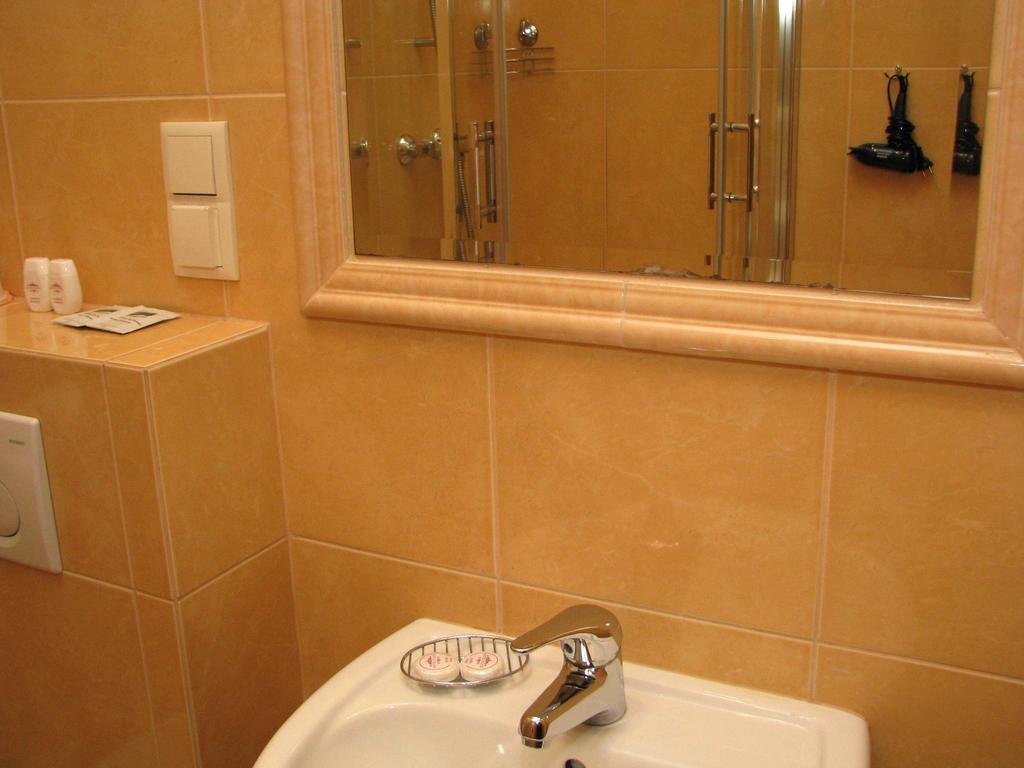 Hotel Plock Room photo